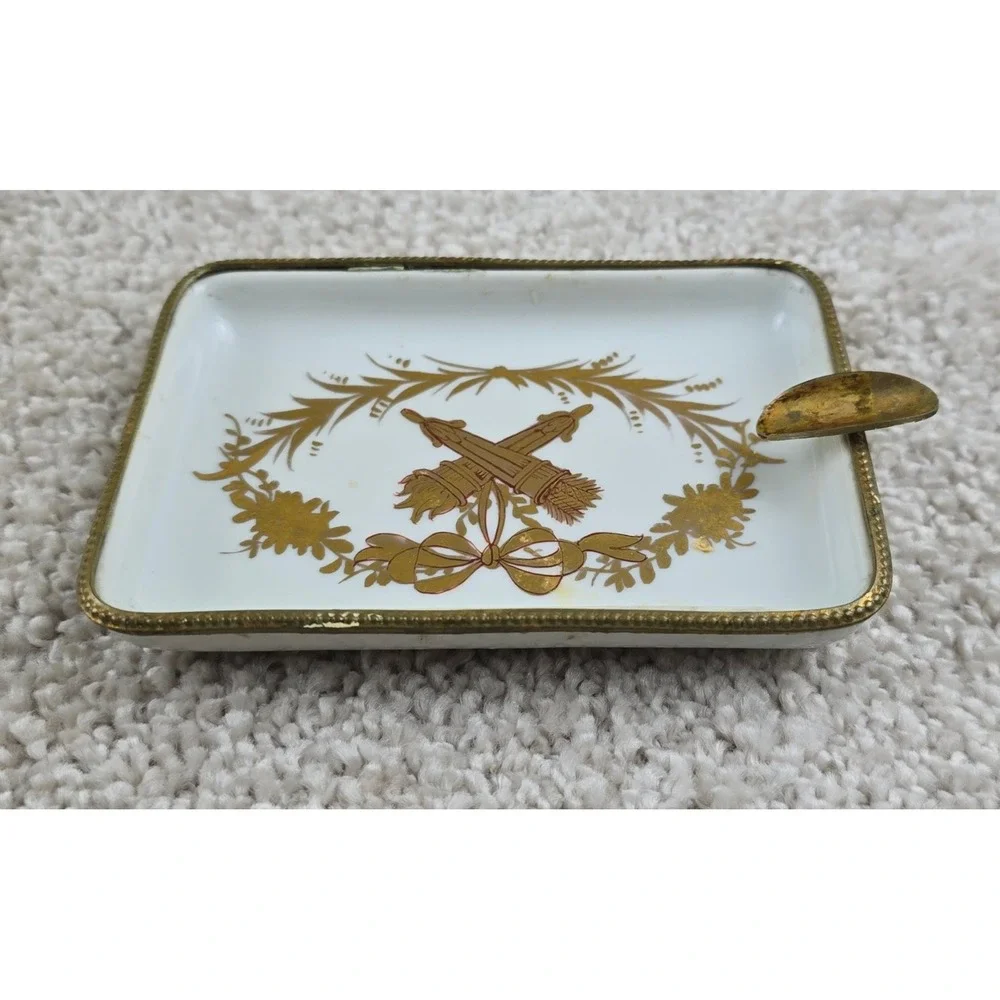 Vintage Paris Style Limoges France Porcelain Ashtray Gold Gilt Brass Trim